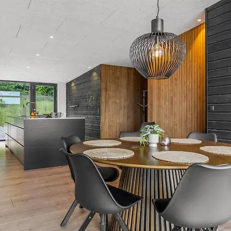 Prázdninový dům Heidie - 600m From The Sea By Interhome