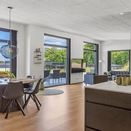 Prázdninový dům Heidie - 600m From The Sea By Interhome *